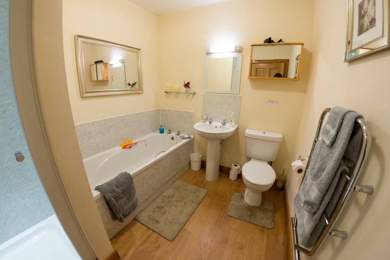Grey Stag Apartment Нэрн Экстерьер фото